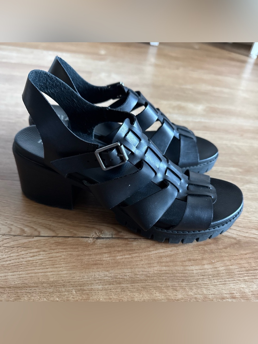 Women's Mia Black Strappy Block Heel Sandals 9
